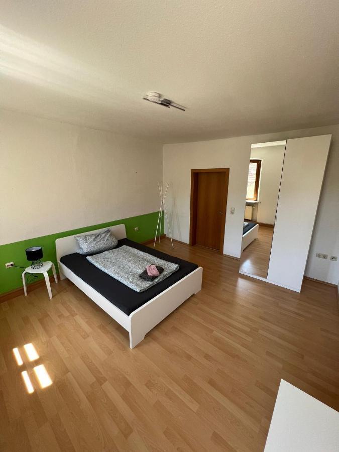 Privatzimmer Im Herzen Von Iphofen Exterior foto