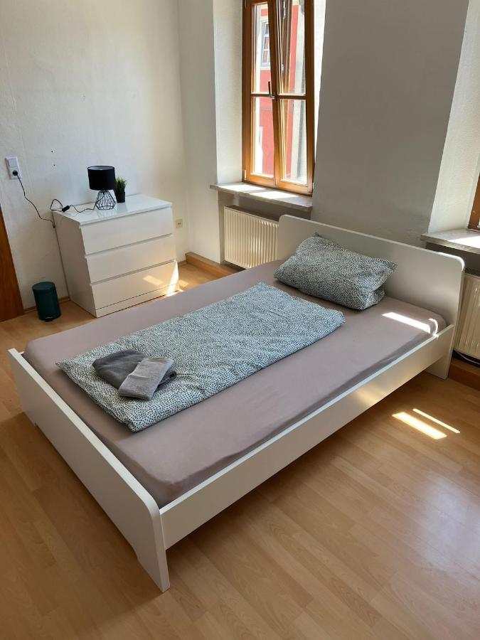 Privatzimmer Im Herzen Von Iphofen Exterior foto