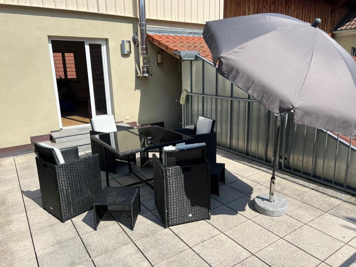 Privatzimmer Im Herzen Von Iphofen Exterior foto